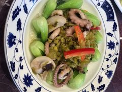 彩椒炒活八爪鱼-宁波状元楼酒店(和义路店)