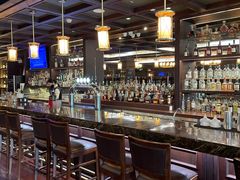 -Wolfgang’s Steakhouse 沃夫冈牛排馆(上海白玉兰广场店)