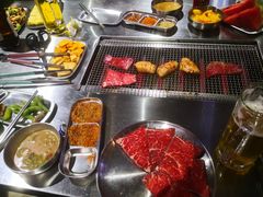 -马路牙子地桌烤肉(工体店)