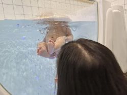 -Pony Baby宝尼婴幼儿游泳SPA馆