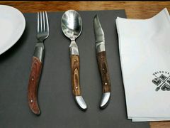 -食间牛排(湖西路店)