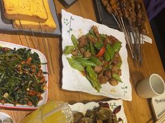 -小俩口烧烤东北菜(双井店)