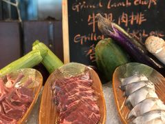 -圣丰索菲特·2 On 988 Café 自助餐厅