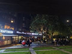 -麦凯伦烧烤·精酿超级工厂店(金桥总店)