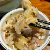 在解放碑！30年老店吃平价蹄花汤👅
