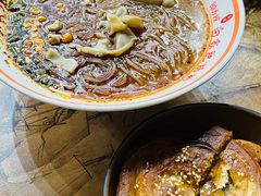 -钟方模白家肥肠粉(春熙店)