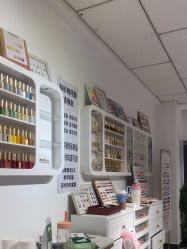 -丽心自助美甲美睫