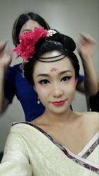-盘子女人坊生日照·摄影馆(华强店)