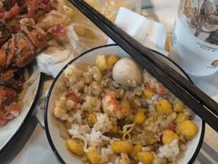 -临界音乐酒馆·小龙虾·江湖菜(华熙LIVE·鱼洞店)