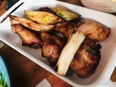 香草大葱烤鸡肉-Kitchen·Y洋厨房西餐厅(王府壹号店)