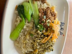 豌杂肉末拌面-乾厨府(乌山西路金樽店)