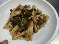 -山东外贸职业学院