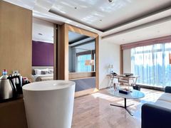 -深圳皇庭V酒店