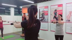-意施精准塑形普拉提
