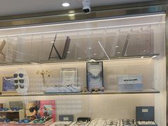 -世纪大明眼镜·林德伯格·蔡司官方授权店(武昌旗舰店)
