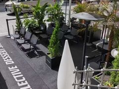 -W COLLECTIVE  DESSERT SHOP