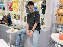 -sth more(会展航洋城店)