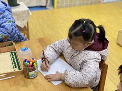 -瑞恩宝感统训练·语言提升·蒙氏托育中心