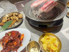 -草家酱蟹炭火烤肉店(珲春南路一店)