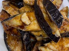 -清真磊磊烧烤老店(饮虎池街34号店)