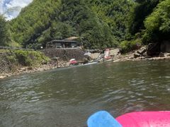 -安吉龙王山峡谷漂流