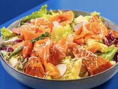 烟熏三文鱼能量餐-COPLUSDE炭烤精酿餐厅&咖啡豆仓(MIX320店)