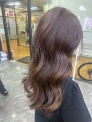 -藤野造型烫染·漂发