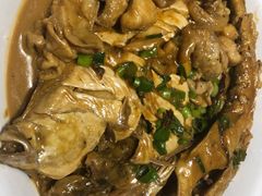 家焖杂拌鱼-日月昇海鲜码头(开发区五彩城店)
