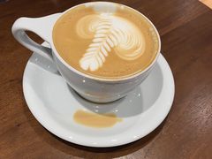 -ZING COFFEE 镜咖啡