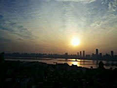 -东方豪景花园酒店·怡景旋转餐厅