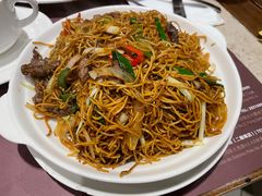 -阿维斯咖啡(镜湖店)