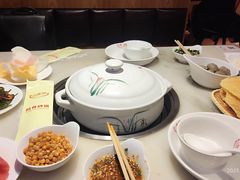 -小骨煲金华砂锅(转塘金街美地店)