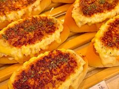 瀑布芝士藤椒鸡排包-好利来(望京中福店)