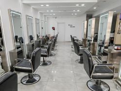 -Coo Hair salon