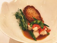 龙虾配豌豆苗和香茅龙虾汁-Jean Georges