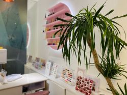 -染指坊日式美甲美睫设计中心