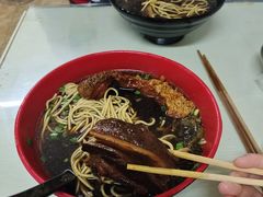 -小龙大肉面馆