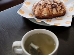 -怪 kafe.