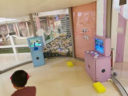 -多多淘儿童体验中心(重庆来福士店)