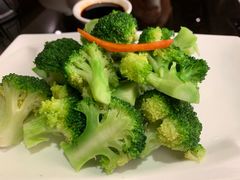 白灼西兰花-金厨泰国餐厅·全泰籍厨师料理(拱北店)
