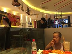 -必胜客(武汉欢乐谷店)