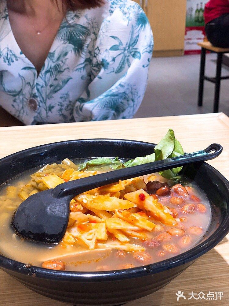 吃过这家有点想去尝试螺狮粉的冲动