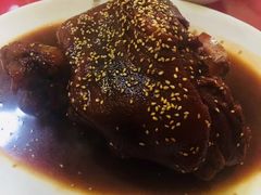 -巷子深菜馆·津门肘子(滨海店)