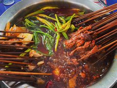 -牛华周记麻辣烫起源店