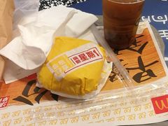 -麦当劳(百联西郊购物中心店)