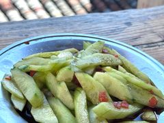 凉拌黄瓜-老鲍农家乐