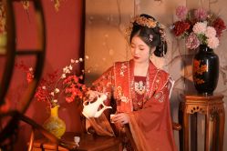 -汉仪华裳汉服馆(打浦桥店)