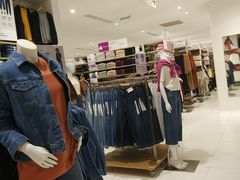 -优衣库(广州天河领展广场店)