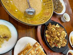 -三羊居食府(文艺路店)