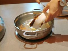 -黑金·寻焰自助百汇·烤肉·火锅(中街店)